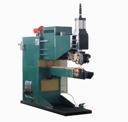 Automatische langslagtanks en cilindrische ringvormige rollenlassen, rollenlassen met lange arm. De fabrikant produceert en verkoopt de apparatuur rechtstreeks.