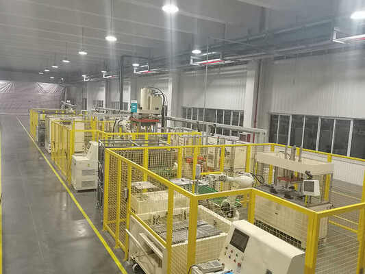 De belangrijkste productielijnen voor magnetrons en ovens worden rechtstreeks door de fabriek verkocht. De binnenholte heeft een automatische lasproductielijn met hogesnelheidslasmogelijkheden.