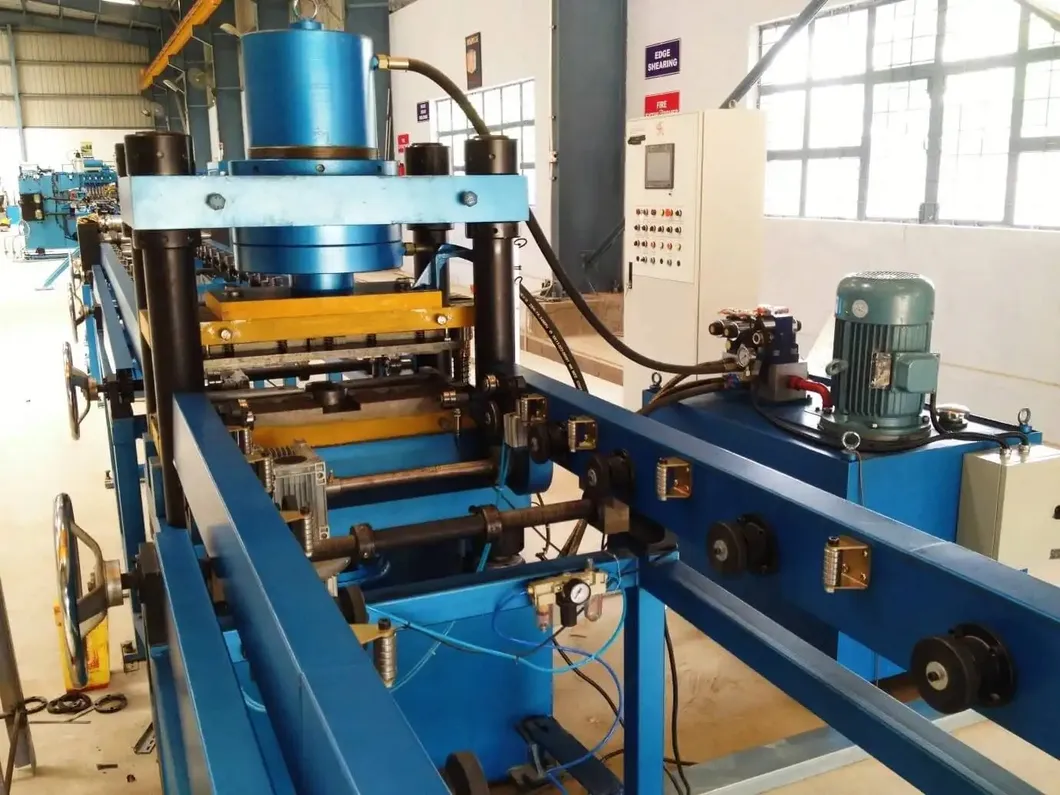 Koeling Gegolfde Vinnen Wanden Distributie Vermogen Transformator Olie Ondergedompelde Radiator Vin Automatische Lasproductielijn 7